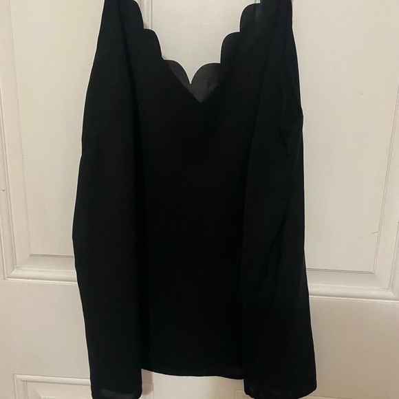 SHEIN tank top light material - Picture 2 of 4